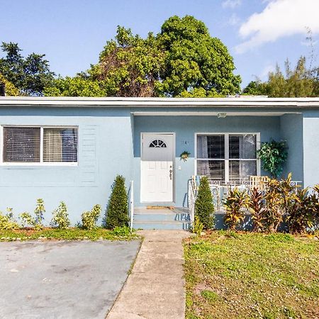 נורת' מיאמי ביץ' Cheerful 3-Bedroom Home /Ac+ Free Parking מראה חיצוני תמונה